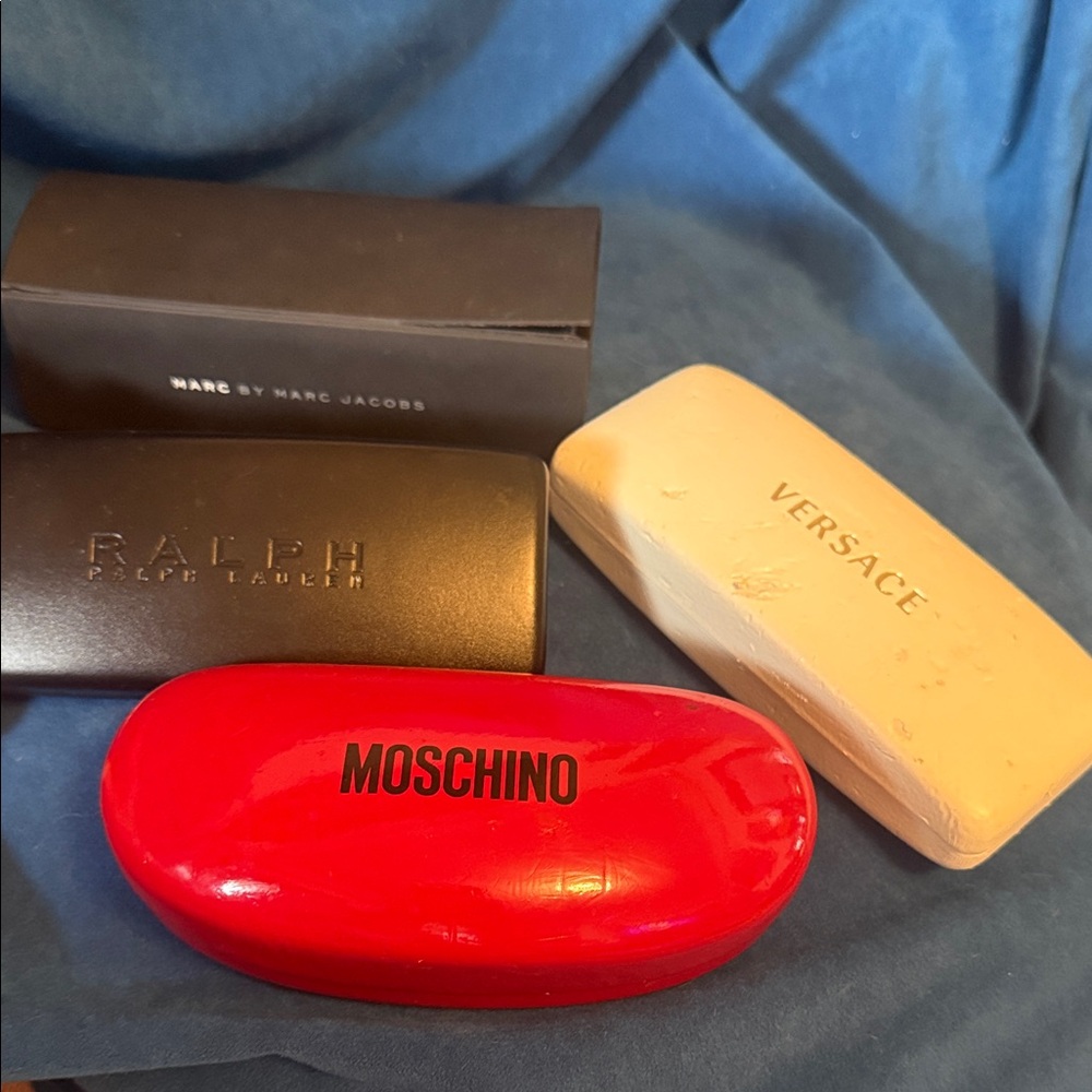Moschino, Ralph Lauren, Mark Jacobs Versace Bold Red Sunglasses Case